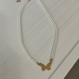 butterfly pearl necklace !! 🦋
